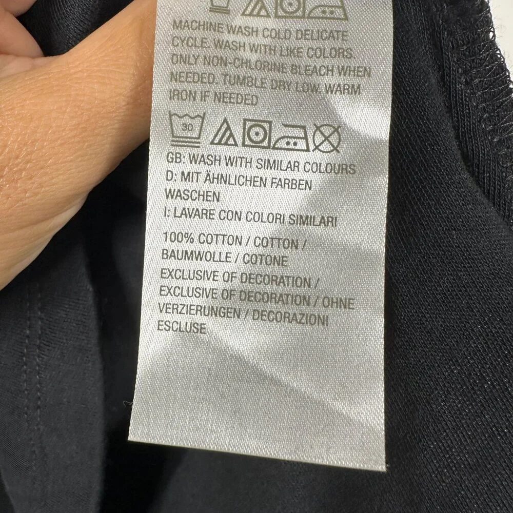 2/$30 Isaac Mizrahi Round V-Neck Short Sleeve Tee Black XS #1560